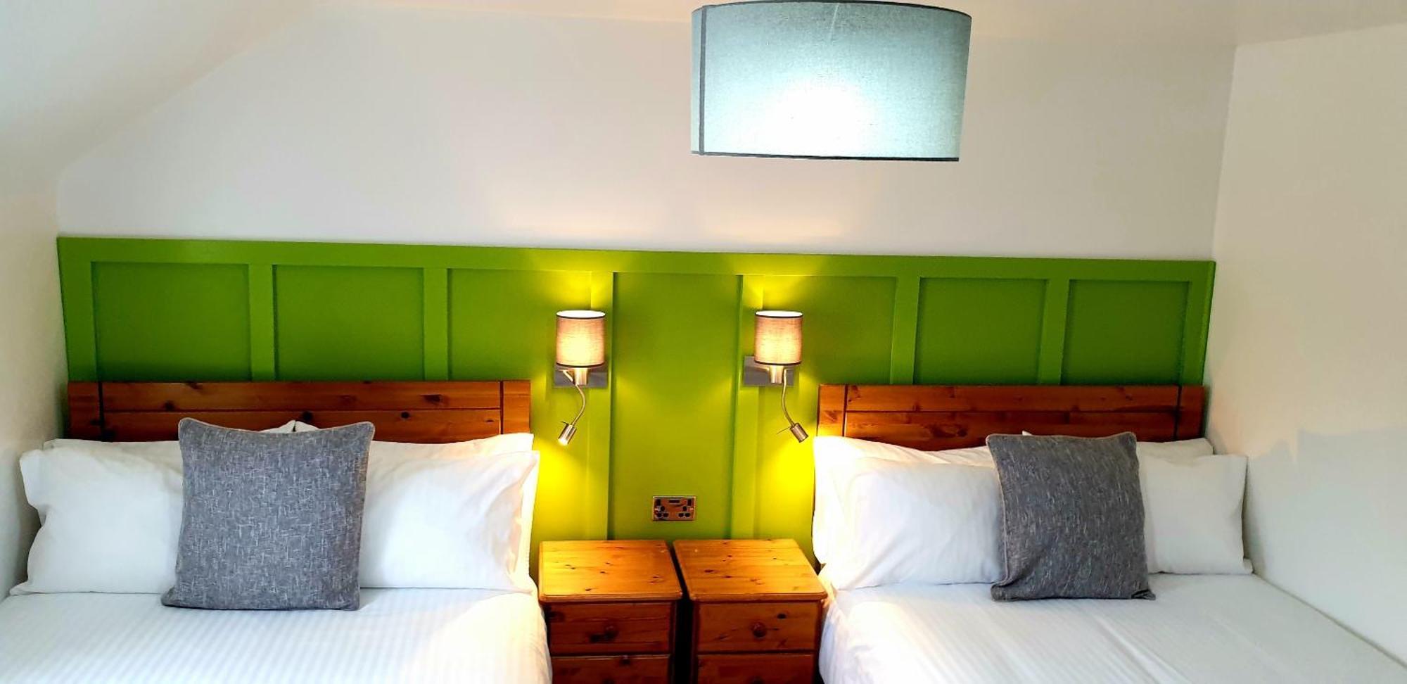 The Osprey Hotel Kingussie Room photo
