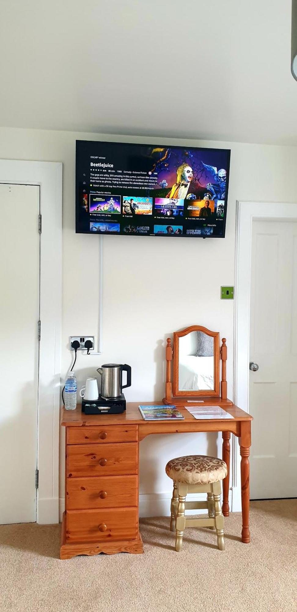 The Osprey Hotel Kingussie Room photo