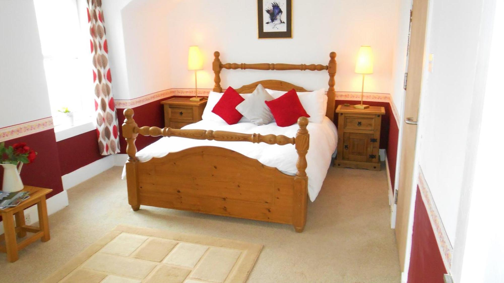 The Osprey Hotel Kingussie Room photo
